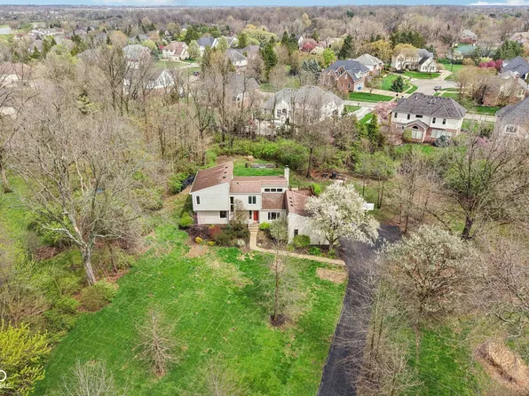 9927 Cumberland Ridge Ln, Fishers, IN 46037