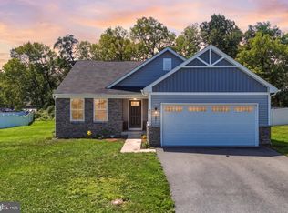 43 Elstow Way, Martinsburg, WV 25405