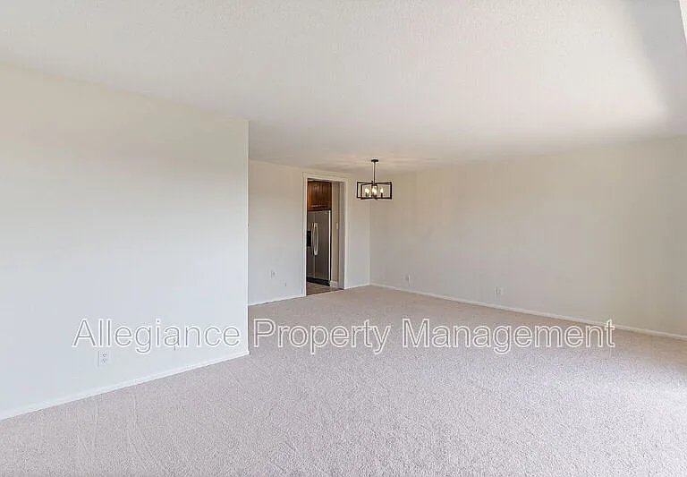 203 Yoakum Pkwy #1116 — Photo 8