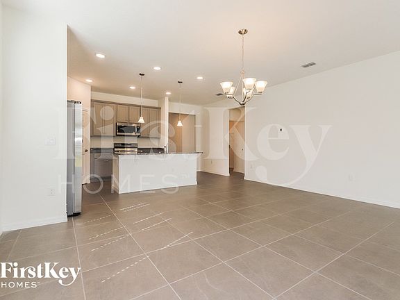 4th image of 113 Windsor Reserve Dr