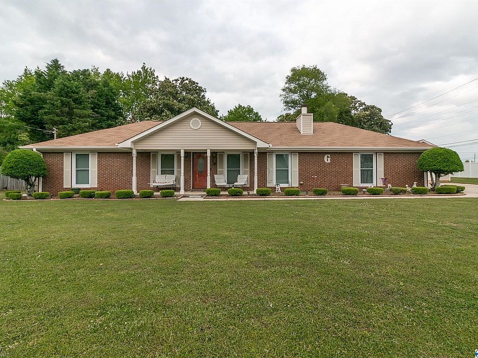 1st image of 101 Catina Dr