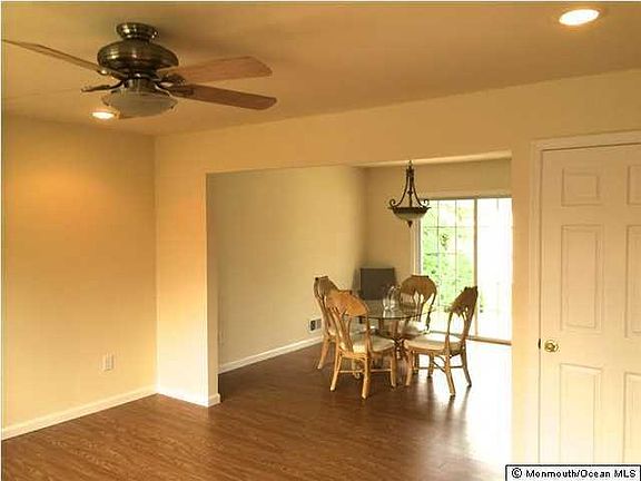 4th image of 59 Longman St