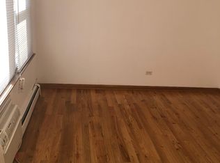 7543 S Roberts Rd #1F, Bridgeview, IL 60455