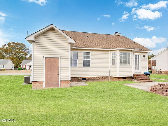 4th image of 2329 Wedgewood Drive