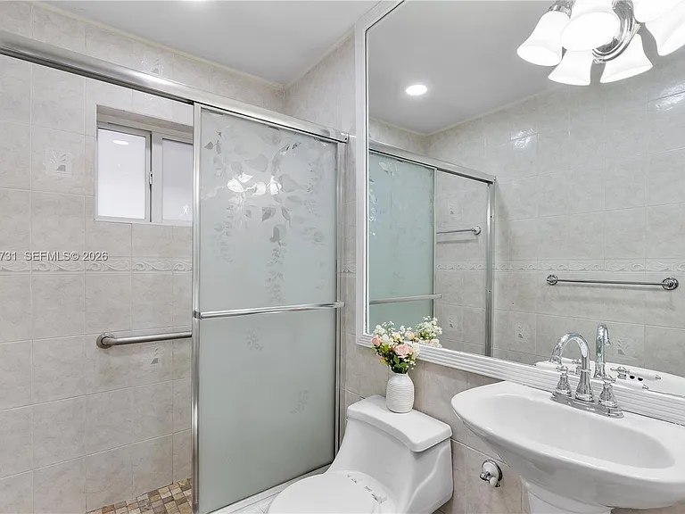 11432 NW 87th Pl — Photo 25