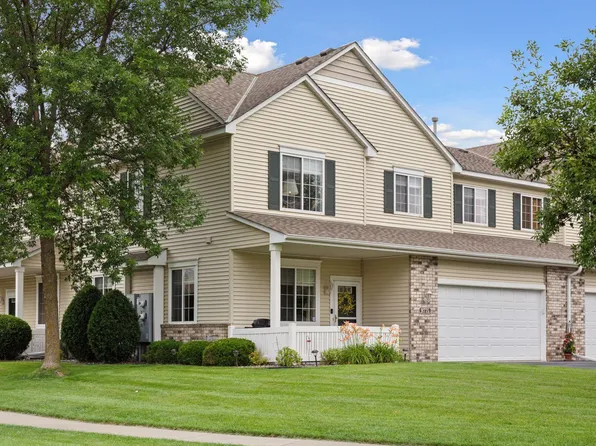 9775 Urbandale Ln N, Maple Grove, MN 55311