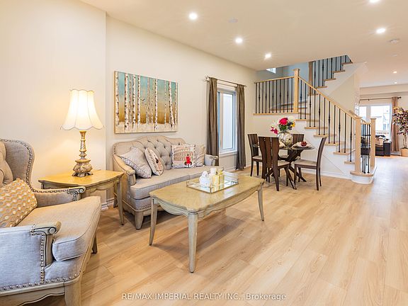 2nd image of 10 Sandgate St