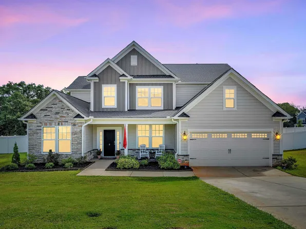 2 Stony Run Ln, Simpsonville, SC 29681