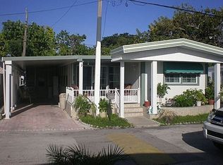 211 W Lake Dr, Hallandale, FL 33009