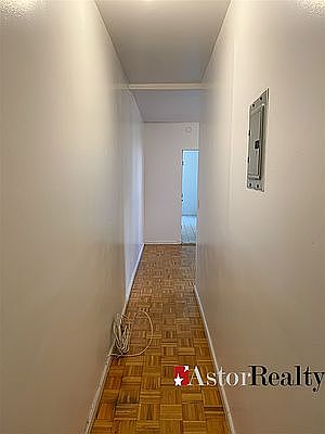 5th image of 30-34 32nd St #4R