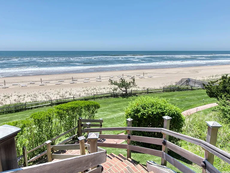272 Old Montauk Hwy #9 — Photo 14