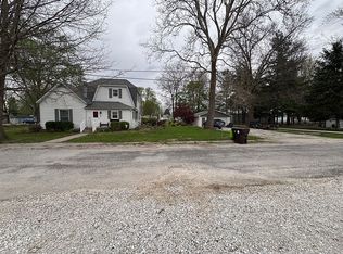 114 Hodges St, Woodson, IL