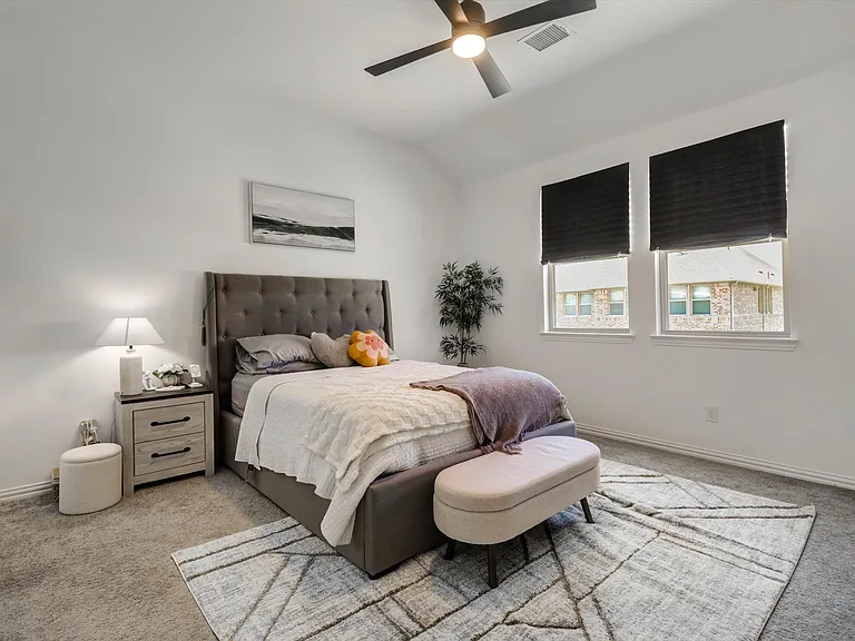 7031 Cedar Creek Dr — Photo 14