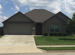 1801 SW Brompton St, Bentonville, AR 72712