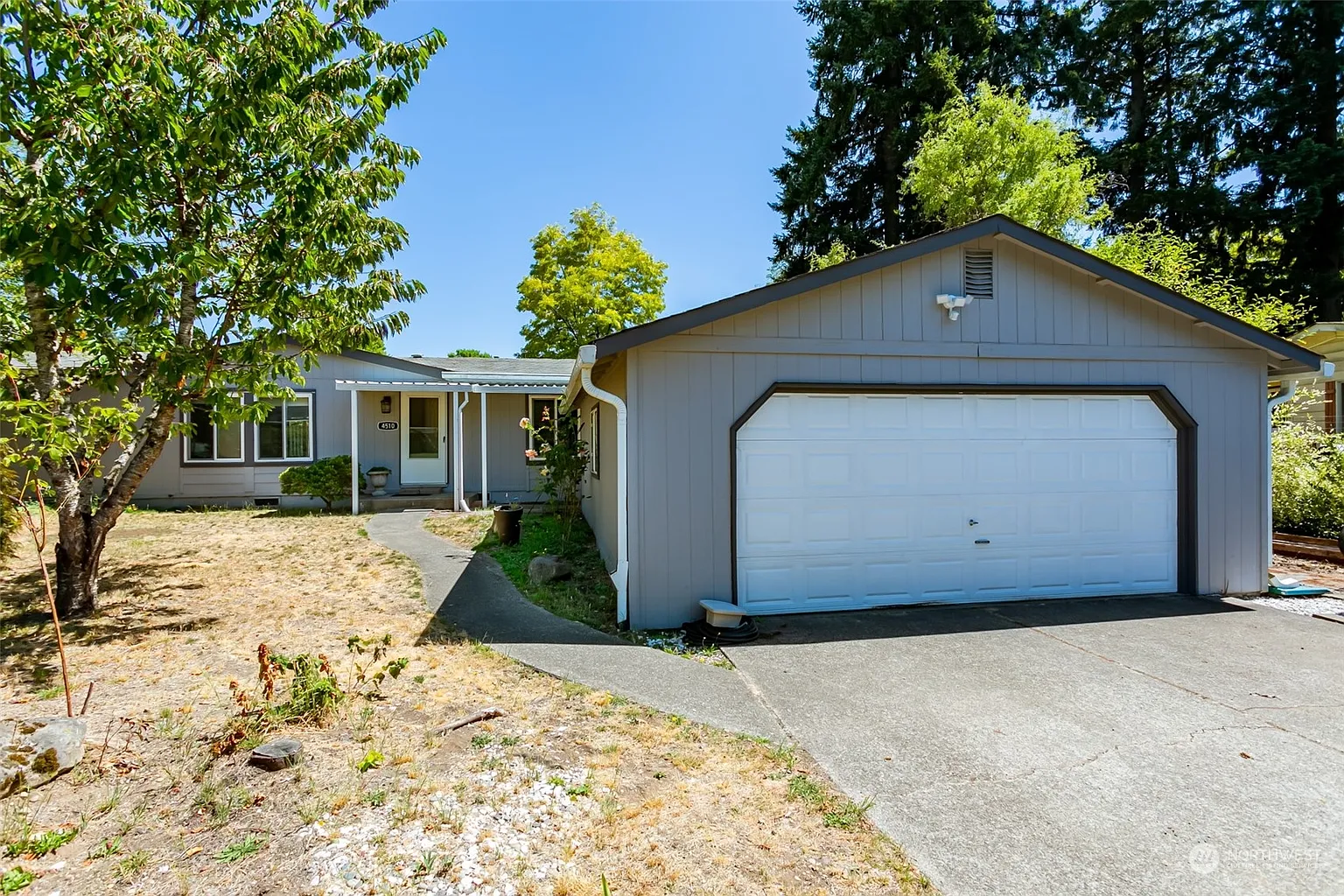 4510 36th Court SE photo 1
