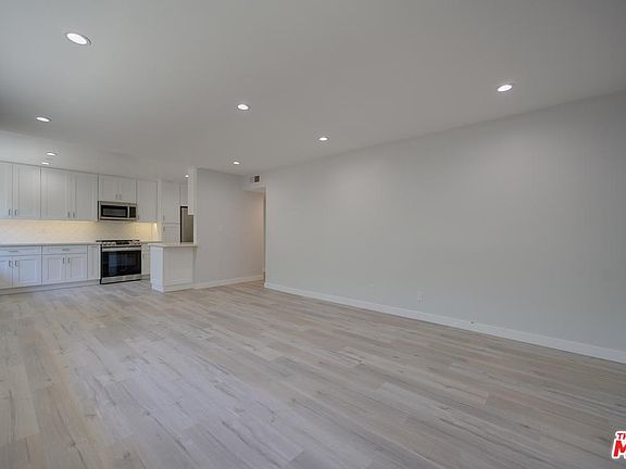 2nd image of 505 N Alfred St #2