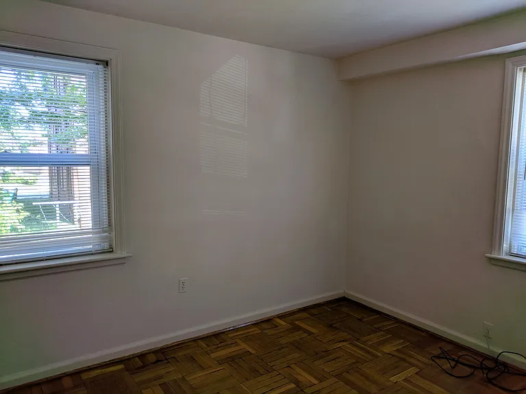 2606 Kensington Avenue — Photo 20