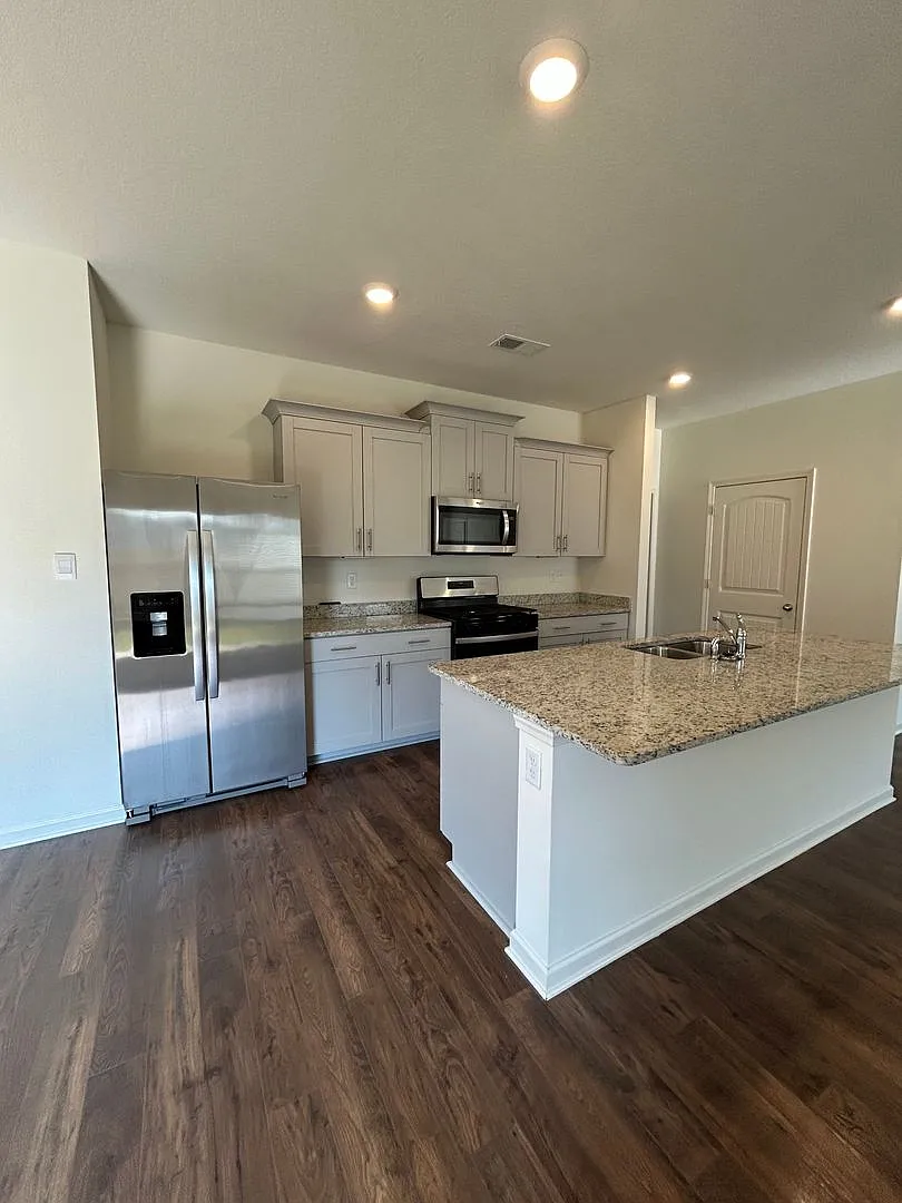 Newly Constructed Community Just 35 Minutes From Blue Oval City — Photo 2
