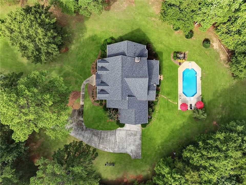 1st image of 72 Cardiff Dr