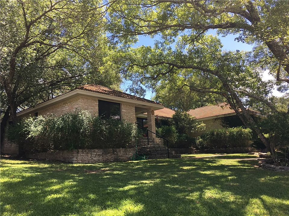1st image of 1507 Falcon Ledge Dr