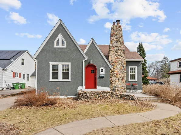1724 Albert St N, Falcon Heights, MN 55113