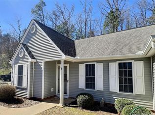 107 Teardrop Trl, Seneca, SC 29672