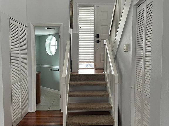 3rd image of 351 NW 36 Avenue