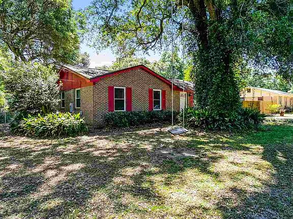 2nd image of 4328 Avenida San Marcus