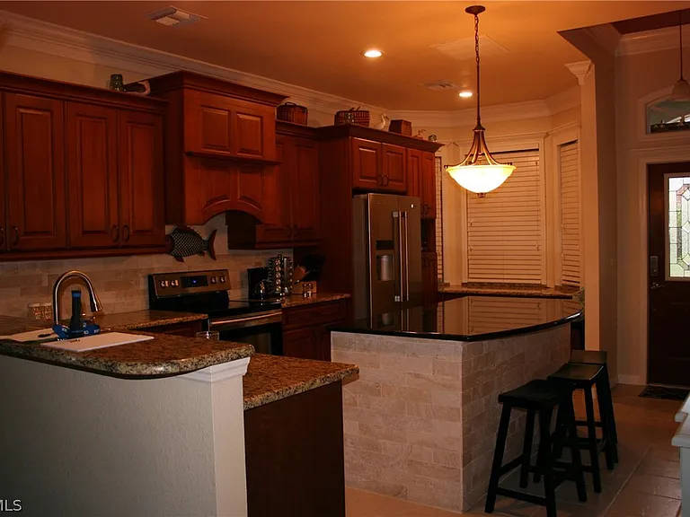 20719 Kaidon Ln — Photo 15