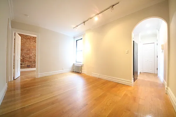 Rented by (Legacy) NY Quality Living Uptown | media 20