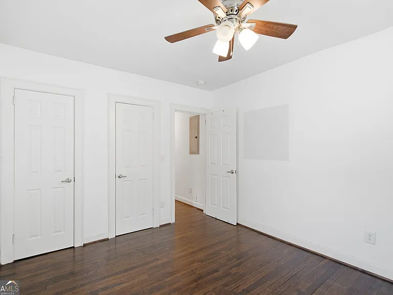 1669 Emerald Ave SW — Photo 19