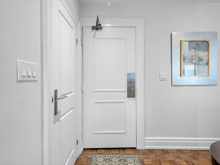 616 Avenue Rd #100 — Photo 3