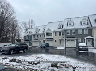 51 W Main St #3, Georgetown, MA 01833