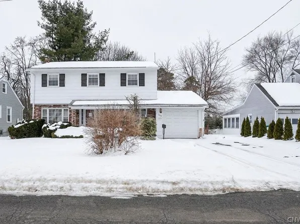 1709 Caldicott Rd, Schenectady, NY 12303