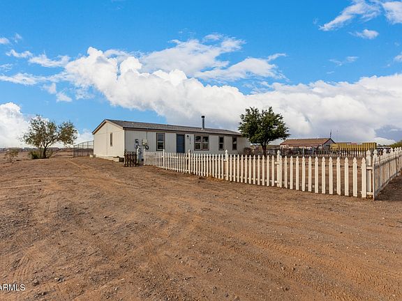 4th image of 15813 W PRICKLY PEAR Trail