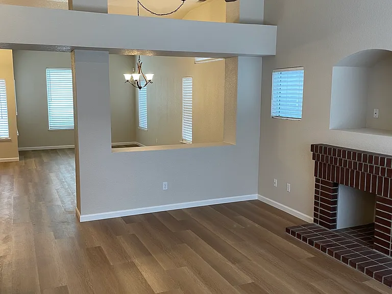 933 Lake Canyon Ave — Photo 3