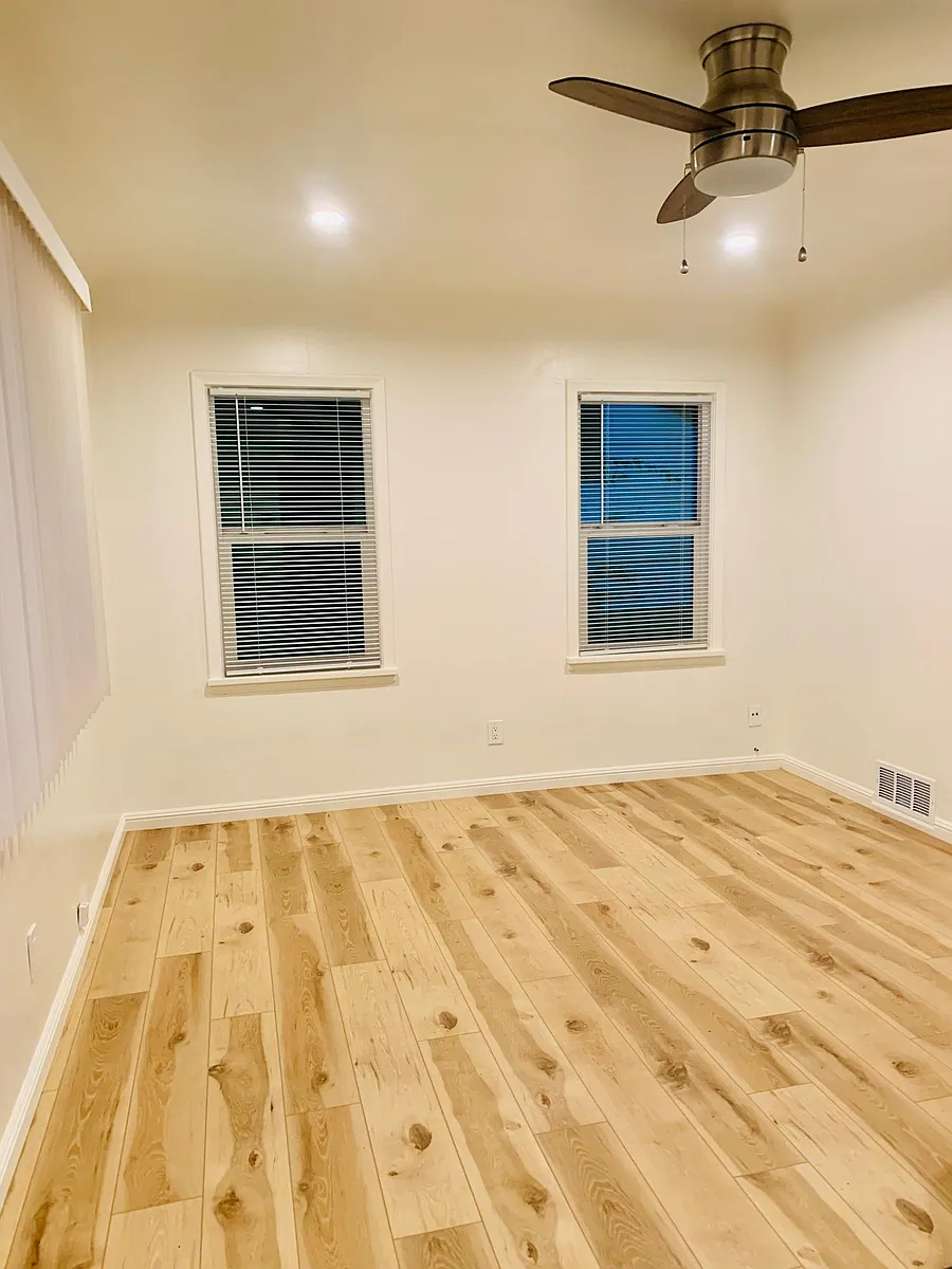 Building Photo - 124 Imperial Blvd #A