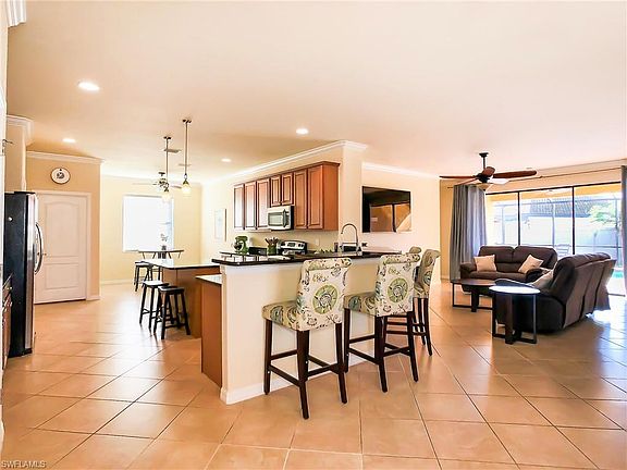 4th image of 9354 Via Piazza Ct