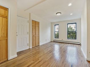 18 Tiffany Pl APT 2R, Brooklyn, NY 11231