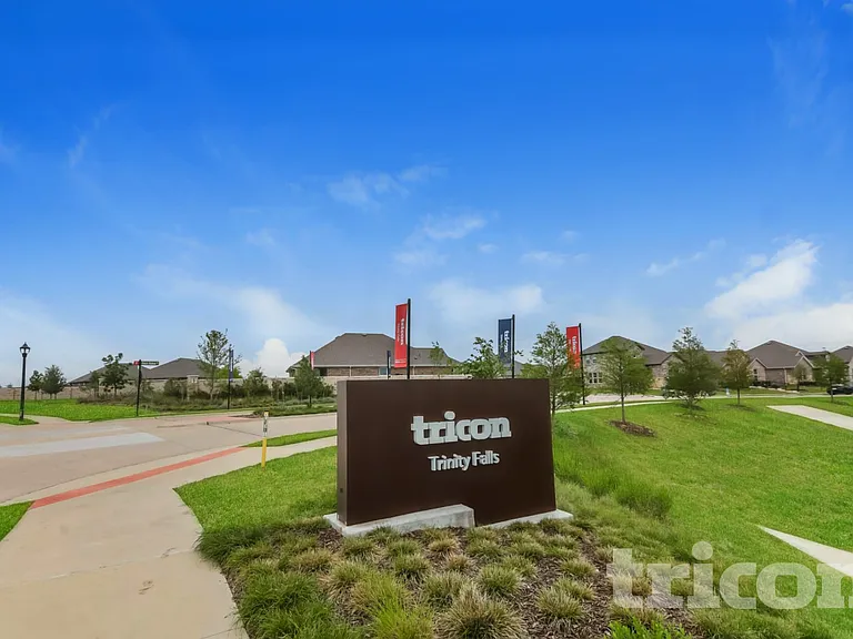 8204 Brookhaven Dr — Photo 23