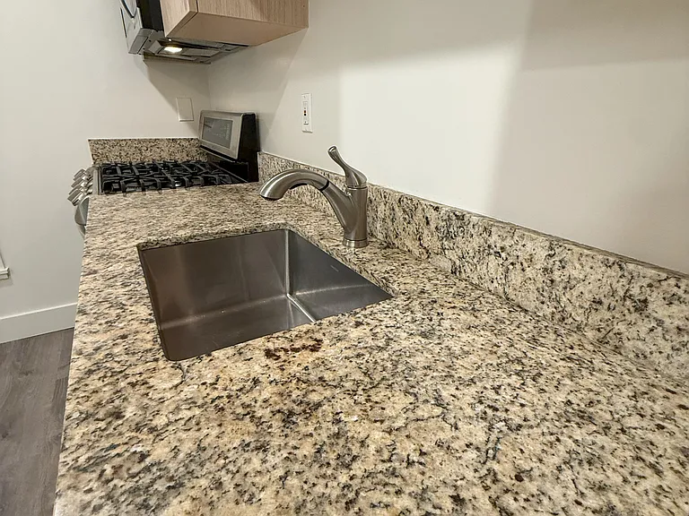 4326 Irving St #104 — Photo 11