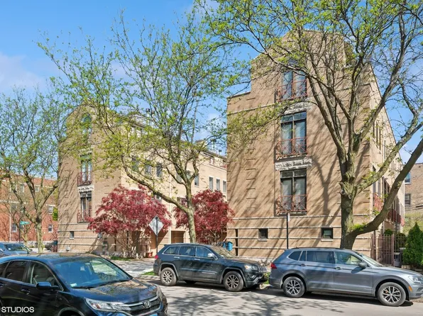 1350 W Byron St Unit 9, Chicago, IL 60613