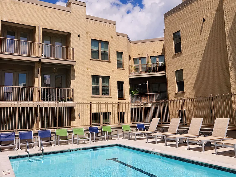 Crest At Skyland Town Center — Photo 19