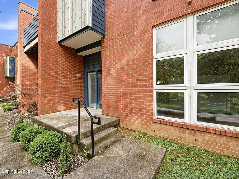 2745 Grinstead Dr #103 — Photo 5
