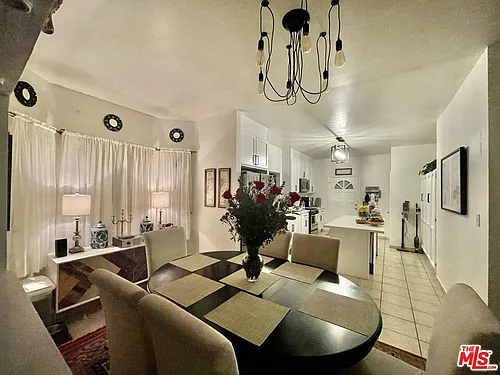 1732 Hauser Blvd Photo 1