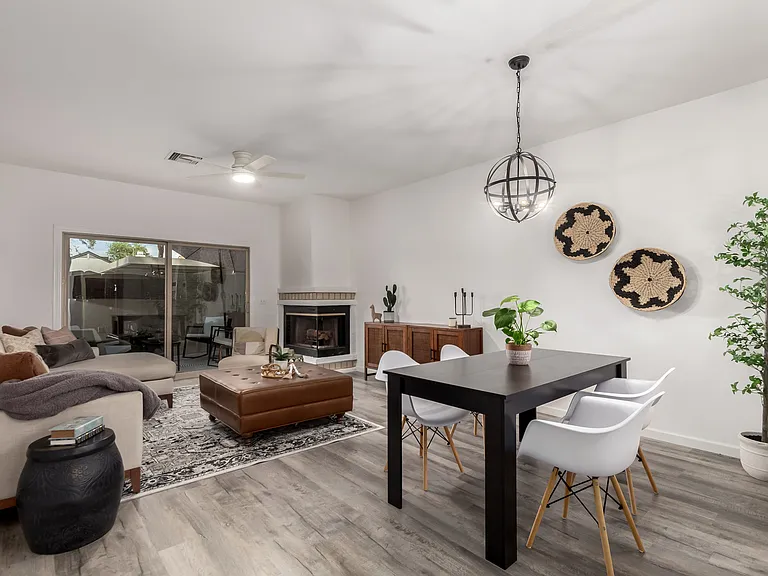 500 N Roosevelt Ave #102 — Photo 3