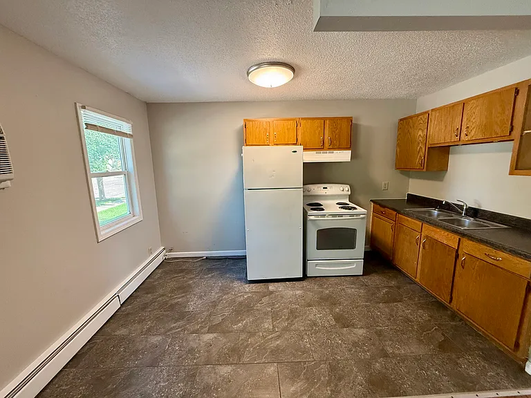 966 S Blaine Ave #1 — Photo 4