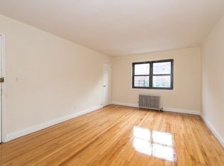 14411 77th Rd #B, Flushing, NY 11367