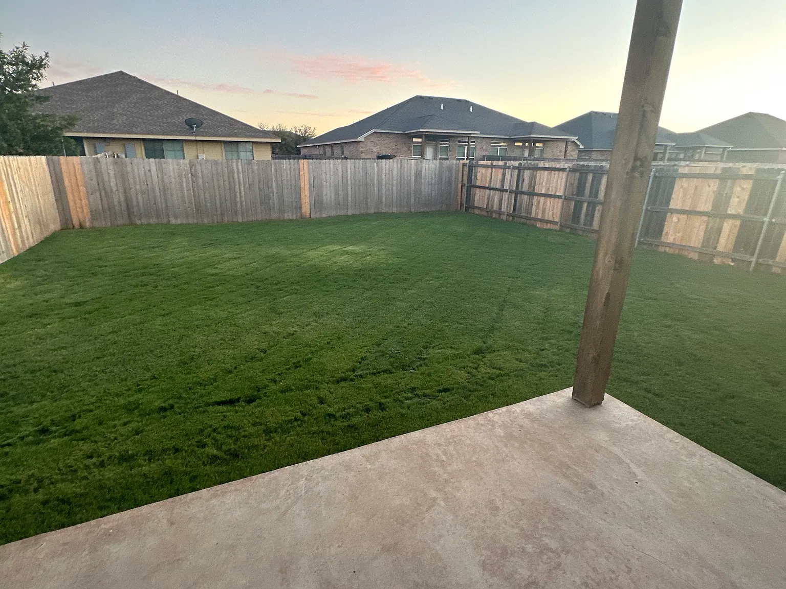 4117 Carrera Ln — Photo 2