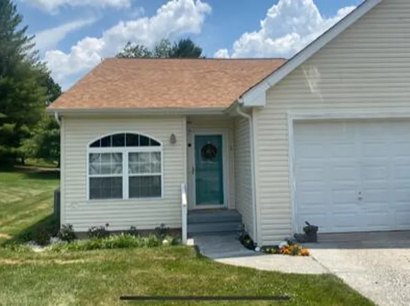 103 Willow Oak Ct, Bristol, VA 24201